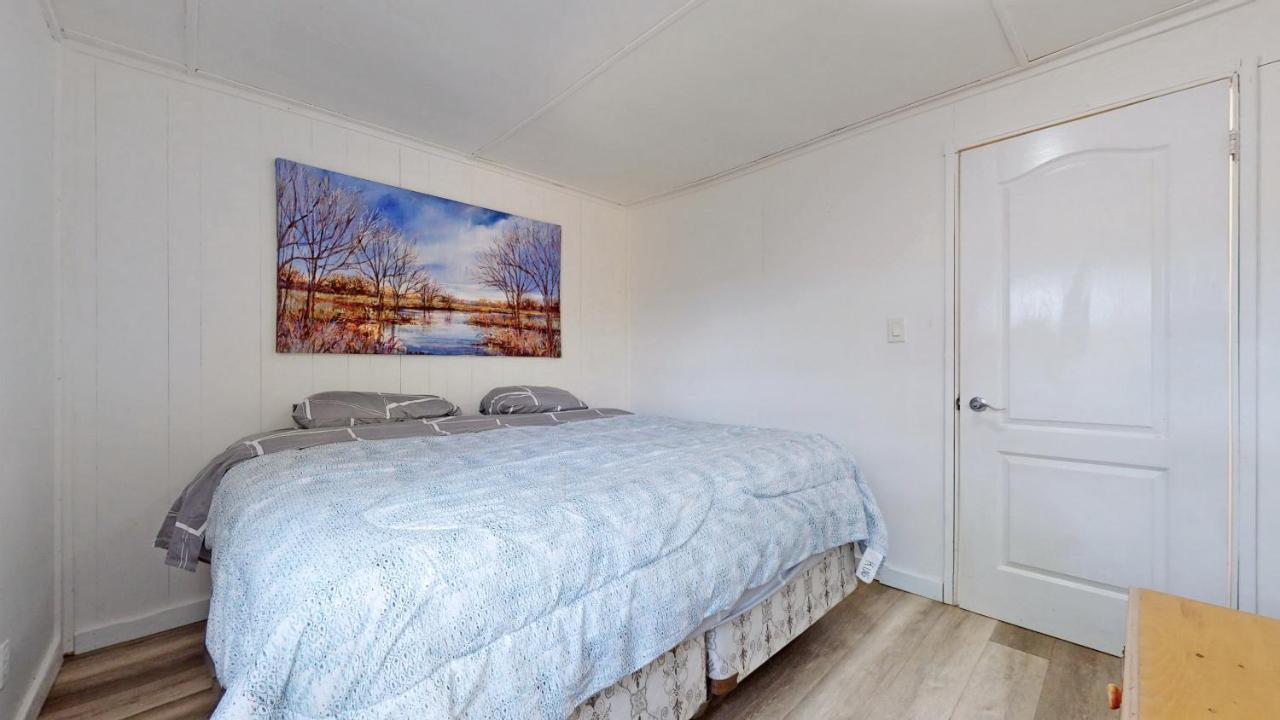 Main Beach River Retreat - Wasaga Beach 1 - Main Strip - 93 Mosley St Exterior foto